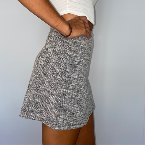Grey Mix Threaded Mini Skirt - Picture 2 of 3